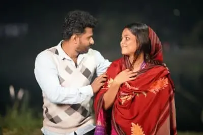 ‘লাইজু’ নাটকে মুশফিক আর ফারহান ও সাদিয়া আয়মান