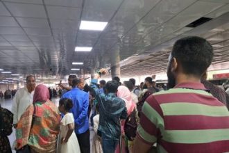 ঈদ উপলক্ষে প্রবাসীদের আগমনে মুখর শাহজালাল